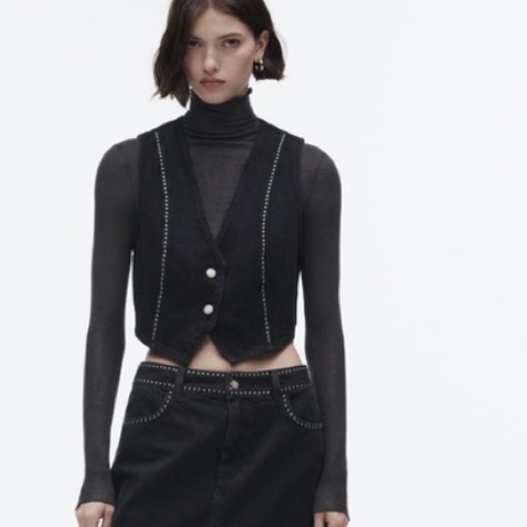 Zara black denim studded skirt slit back Large new $95 SOLD OUT Immediately! - Picture 3 of 4